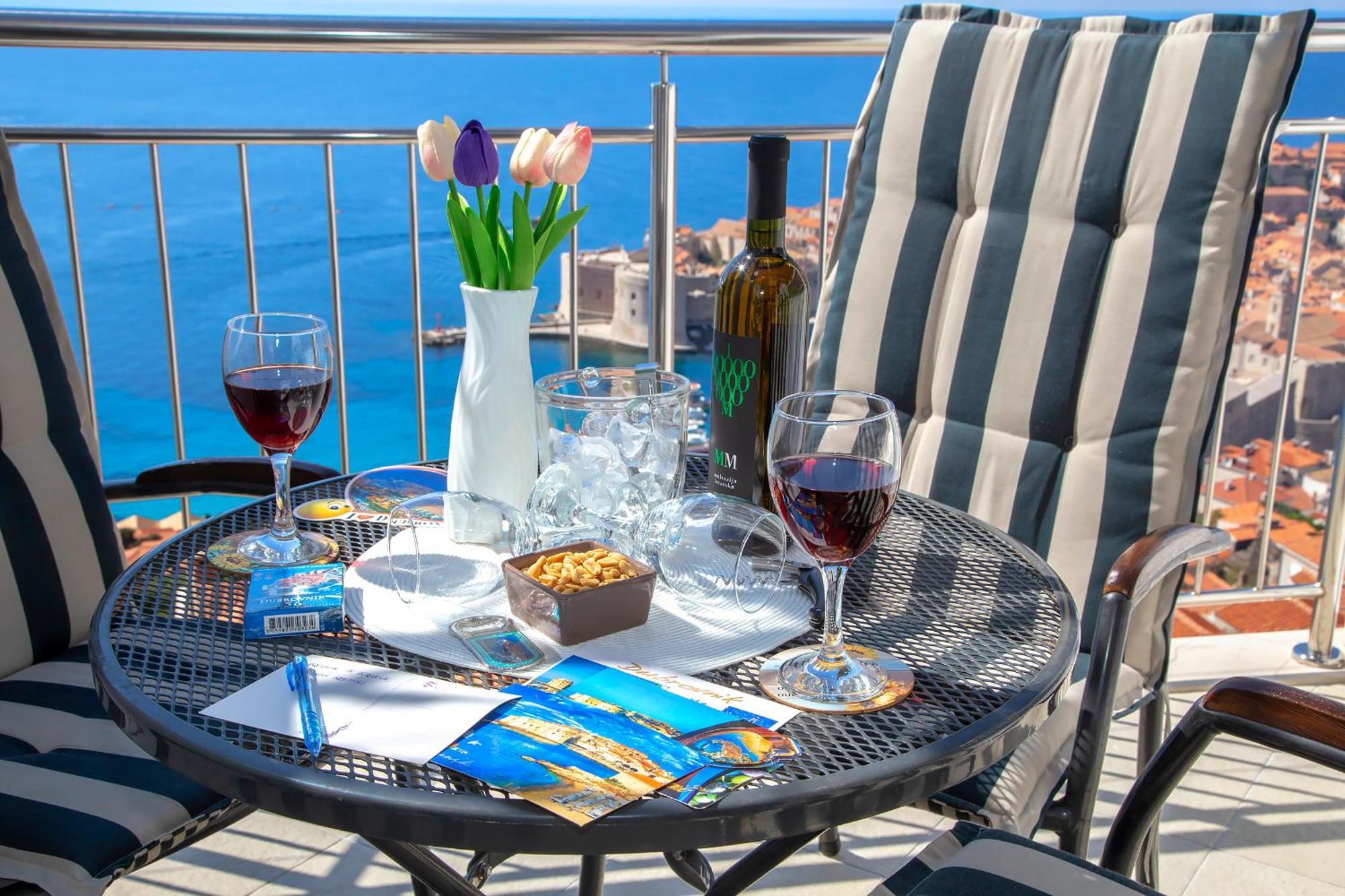 Apartment Superb View 2 Dubrovnik Bagian luar foto