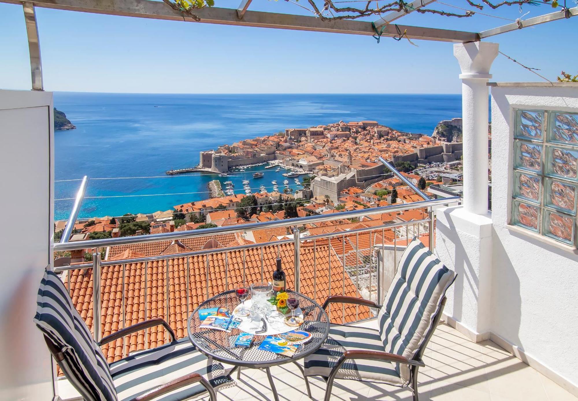 Apartment Superb View 2 Dubrovnik Bagian luar foto